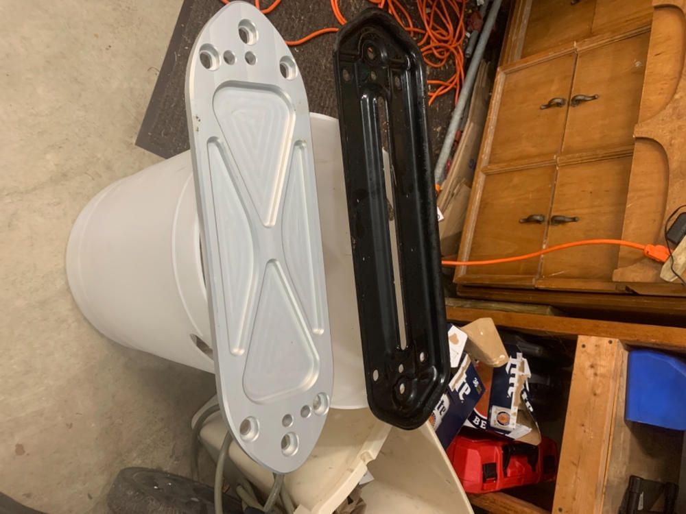 The Big Pair Chassis Brace for MINI Clubman F54 (2016-2019) - Customer Photo From Lawrence Groce