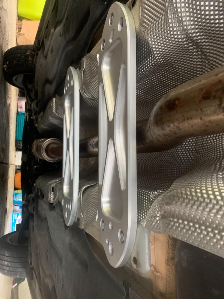 The Big Pair Chassis Brace for MINI Clubman F54 (2016-2019) - Customer Photo From Lawrence Groce