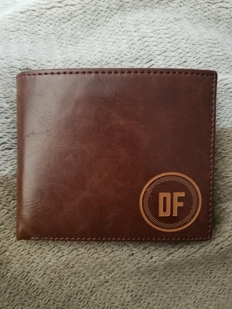 Personalized Bifold Wallet: Circle - Customer Photo From Amber F.