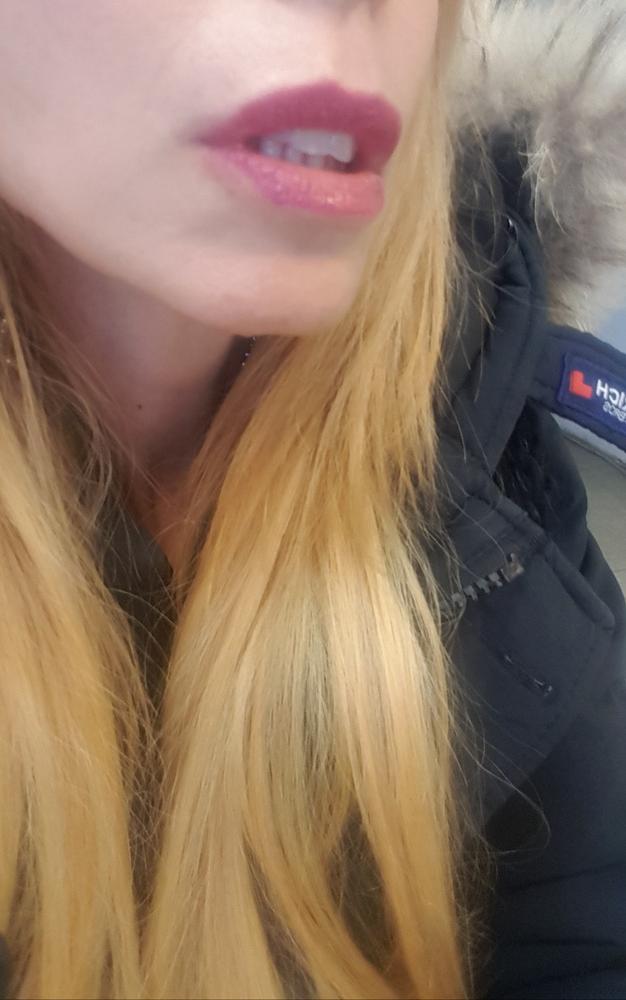 SUPER PUFFY LIPS - Customer Photo From Elisabeth Salis