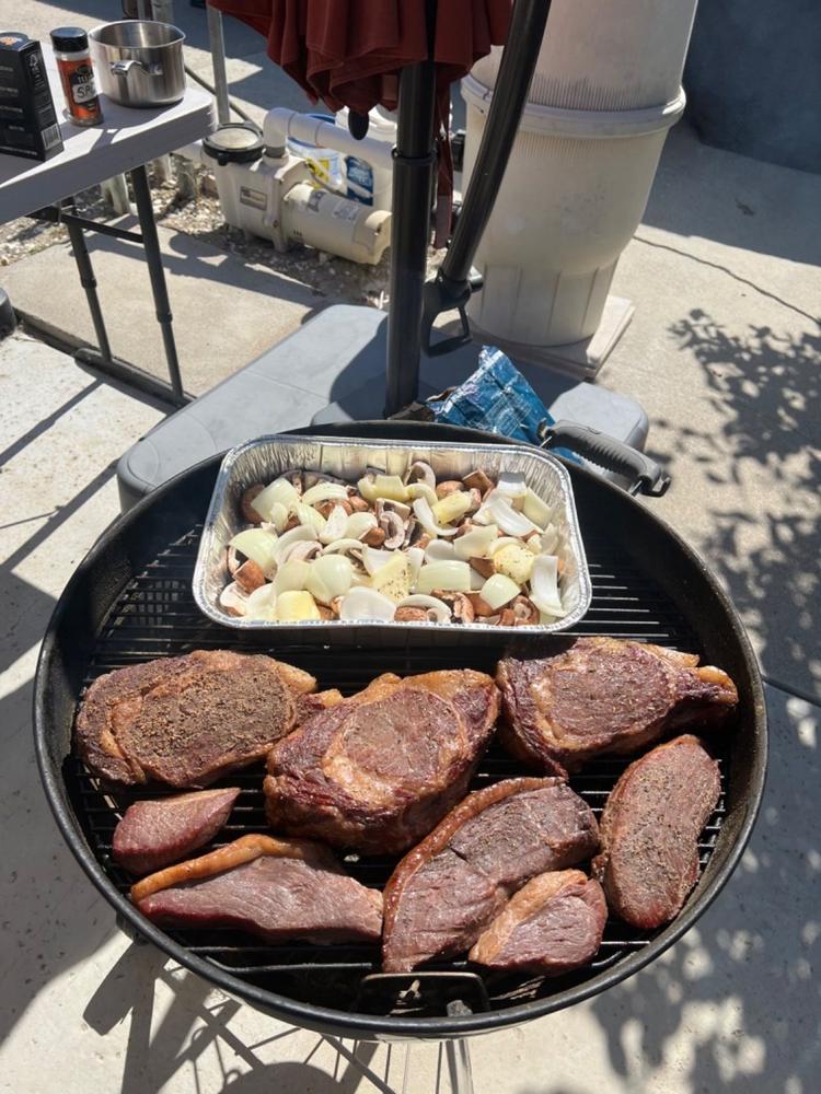 Slow ‘N Sear® Deluxe - Customer Photo From Patrick L.