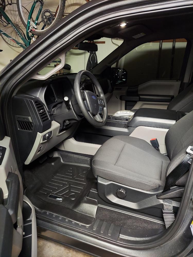 SMARTLINER Custom Fit for 2015-2021 Ford F-150 SuperCrew Cab with 1st Row Bucket Seats - Customer Photo From David Wilson