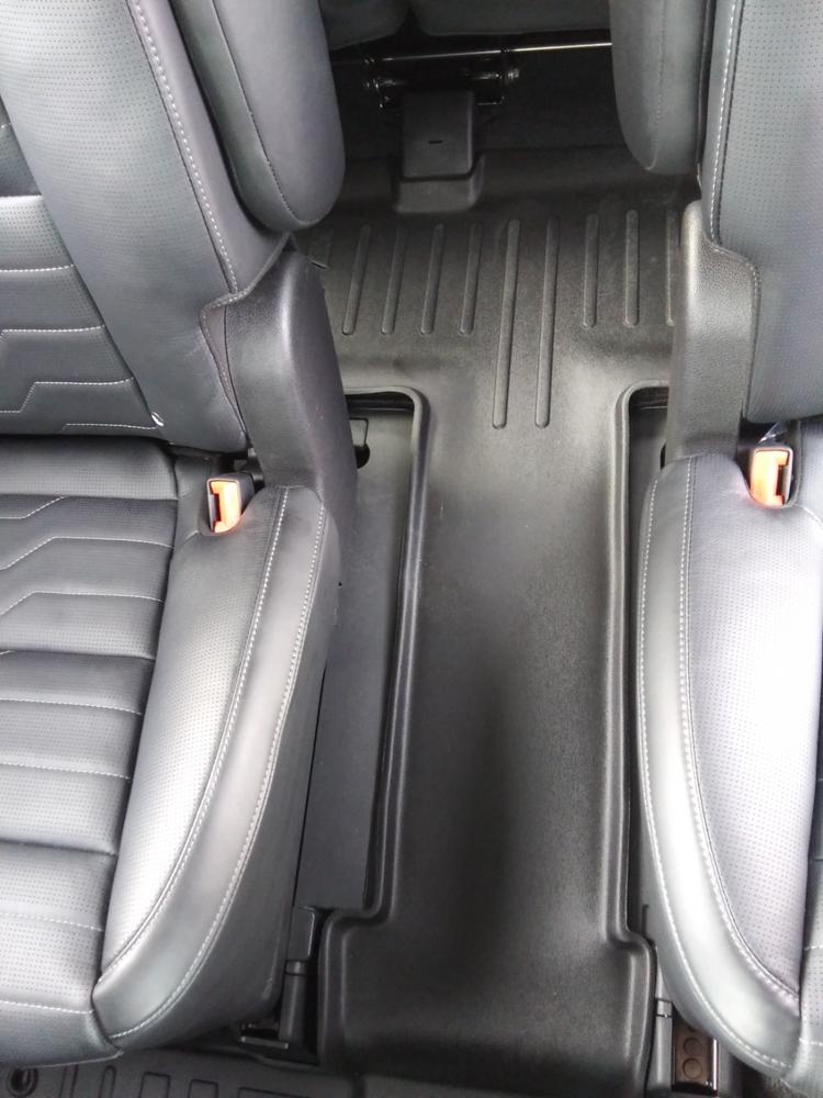 SMARTLINER Custom Fit for 2020-2021 Kia Telluride with 2nd Row Bucket Seat No Center Console with in between Coverage - Customer Photo From Matthew Sweet