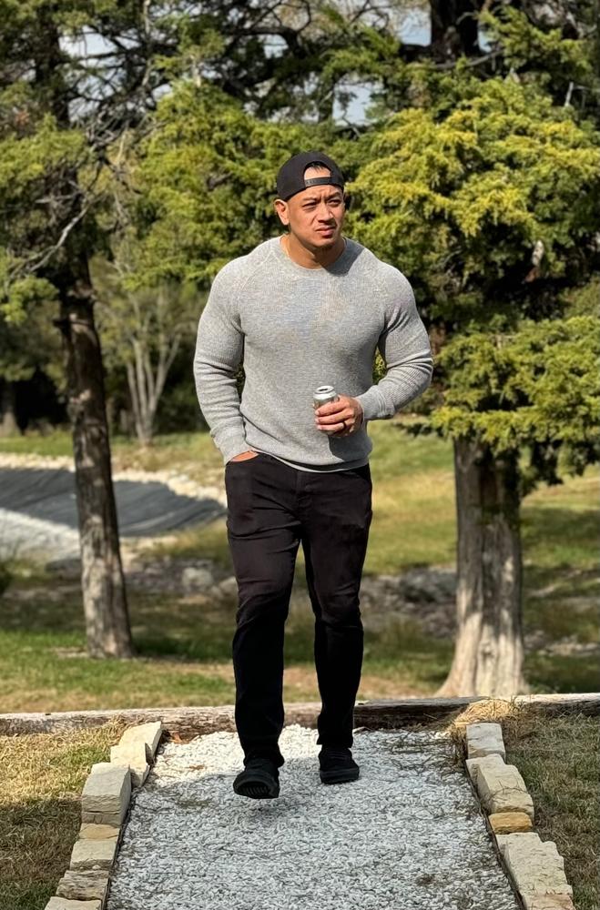 The Valen Waffle Knit Cashmere & Wool Men's Sweater | Weston The Valen Waffle Knit Cashmere & Wool Men's Sweater | Weston