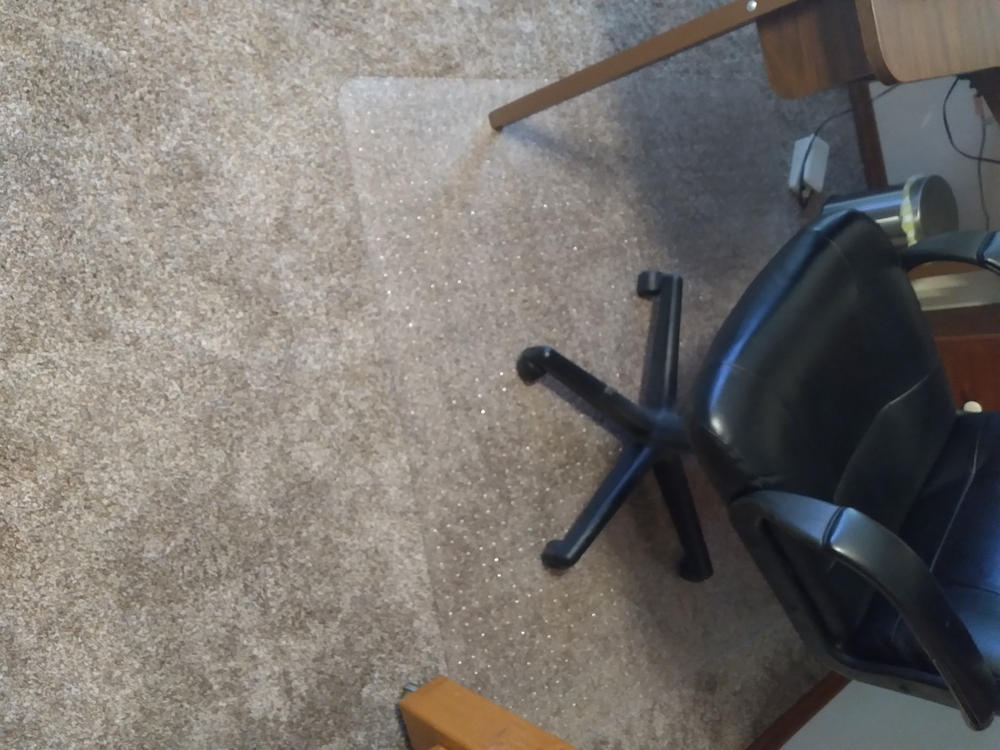 Cleartex Ultimat Chair Mat for Plush Pile Carpets (over 1/2") | Clear Polycarbonate | Rectangular Carpet Protector | Multiple Sizes - Customer Photo From Anonymous