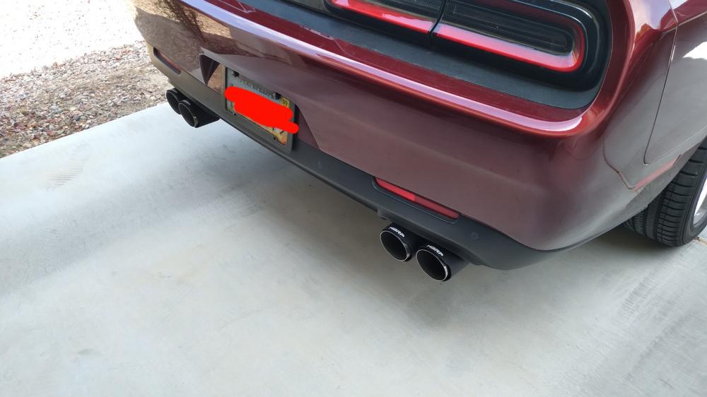 3" Dual Cat Back Quad Tips w/ Carbon Fiber Tips T304 Stainless Steel (Street )Dodge Challenger 6.2L, 6.4L HEMI 2015-2021, 5.7L HEMI 2017-2021 - Customer Photo From Christopher Ward