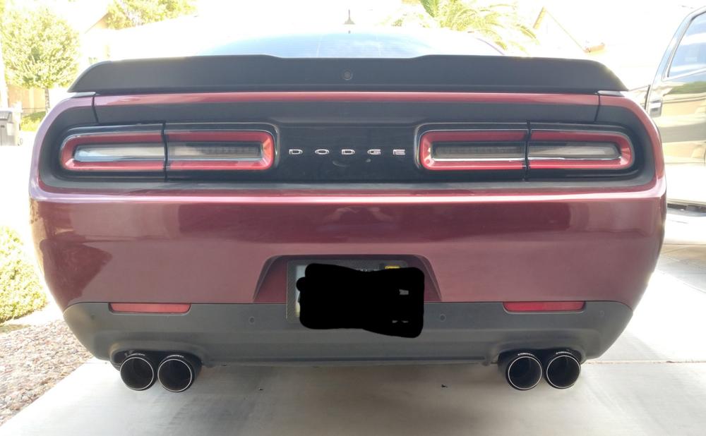 3" Dual Cat Back Quad Tips w/ Carbon Fiber Tips T304 Stainless Steel (Street )Dodge Challenger 6.2L, 6.4L HEMI 2015-2021, 5.7L HEMI 2017-2021 - Customer Photo From Christopher Ward