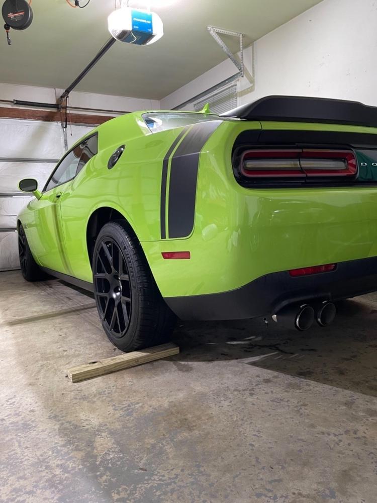 3" Dual Cat Back Quad Tips w/ Carbon Fiber Tips (Race ) T304 Stainless Steel Dodge Challenger 6.2L, 6.4L HEMI 2015-2021, 5.7L HEMI 2017-2021 - Customer Photo From Dylan H.