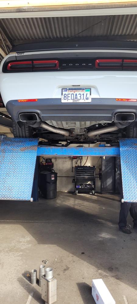 3" Dual Cat Back Quad Tips w/ Carbon Fiber Tips (Race ) T304 Stainless Steel Dodge Challenger 6.2L, 6.4L HEMI 2015-2021, 5.7L HEMI 2017-2021 - Customer Photo From Paul D.