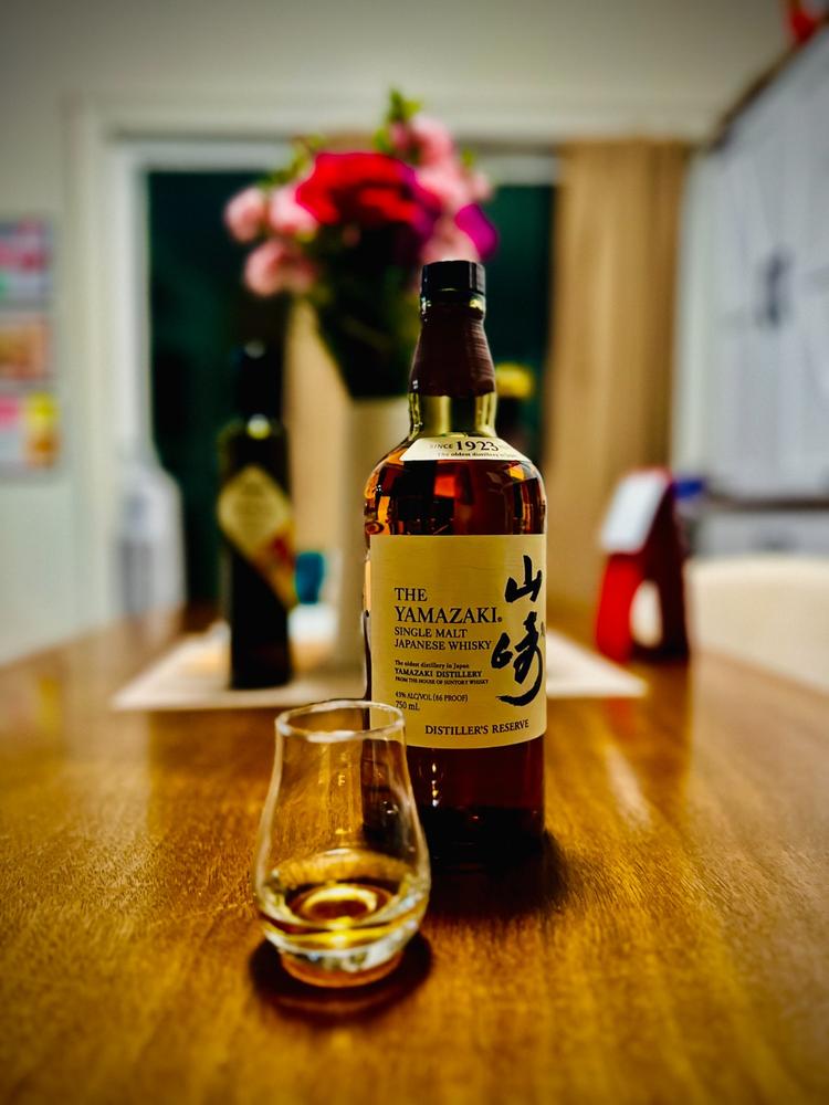 ウイスキー THE YAMAZAKI SINGLE MALT JAPANESE WHISKY The Yamazaki Single Malt Japanese Whisky Aged 12 Years (750ml