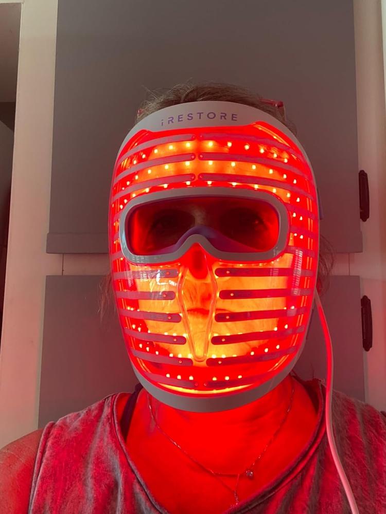 Illumina Face Mask - Customer Photo From Dianne Gardner