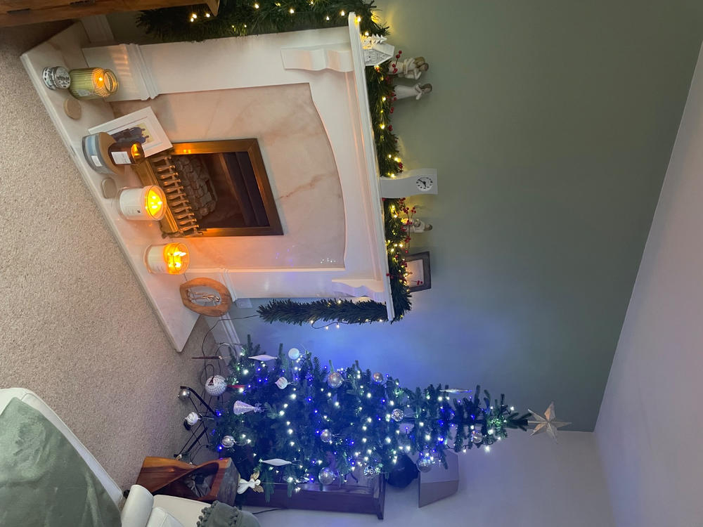 Everlands Killington Fir Christmas Tree 180cm / 6ft - Customer Photo From Joy Campbell