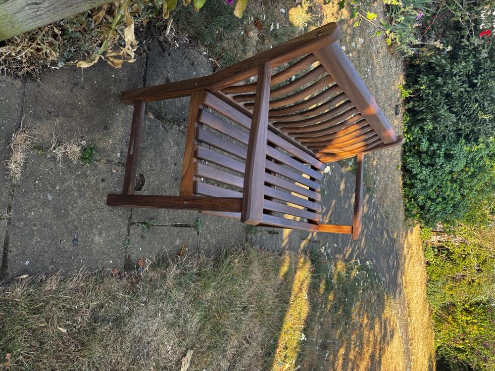 Alexander Rose Albany Broadfield Flat Arm Garden Bench 4ft (122cm) - Customer Photo From Claire Gibson