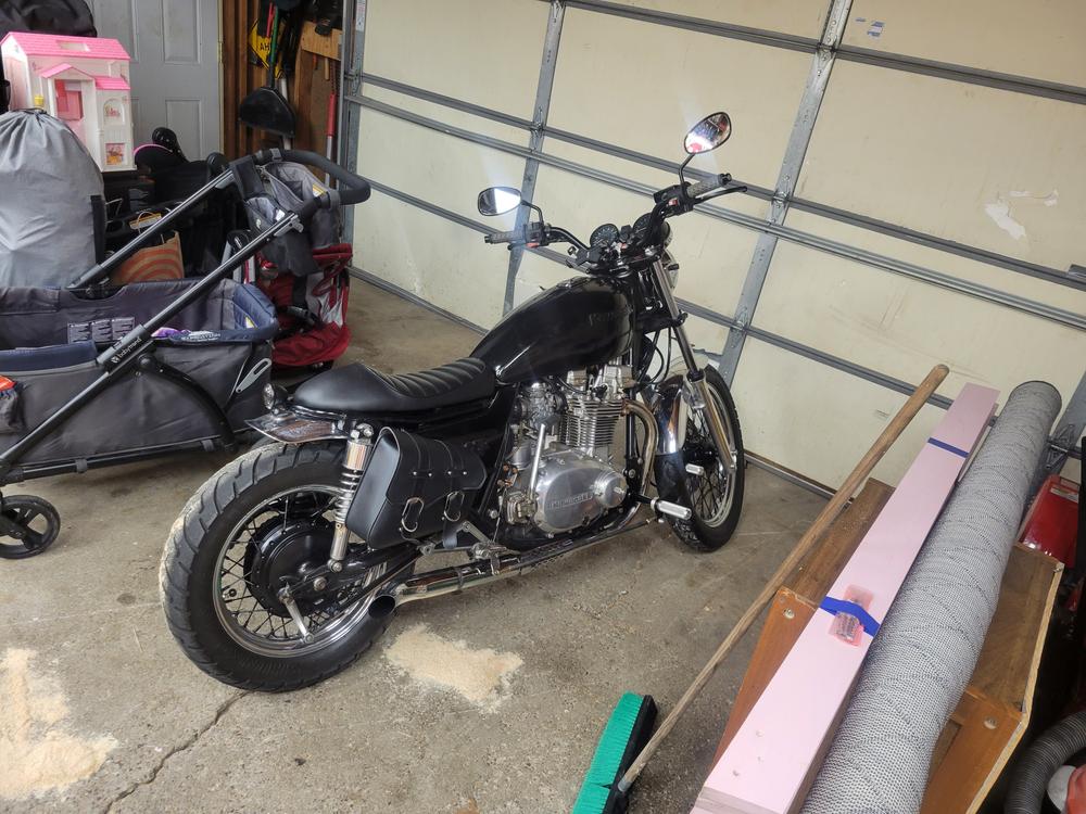 Kz750 bobber store