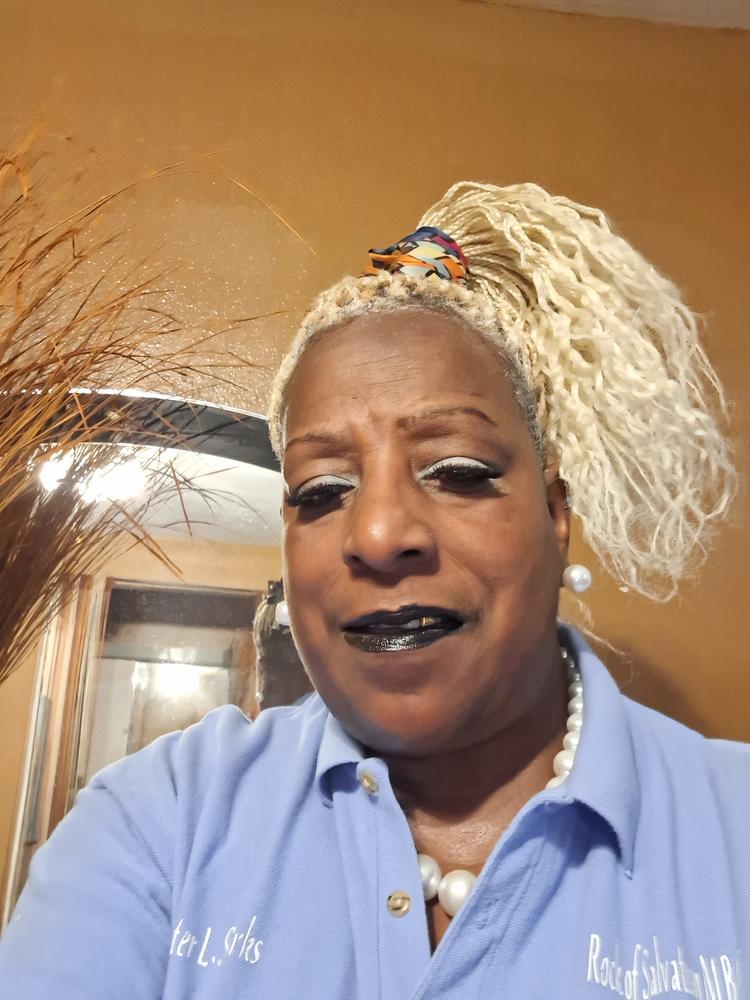  - Customer Photo From Linda Starks