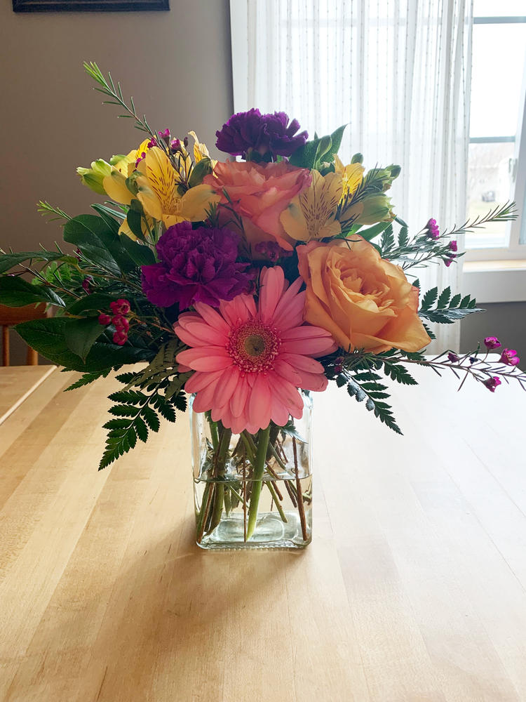 Splash of Love Flower Bouquet - Customer Photo From Julie Ingleman