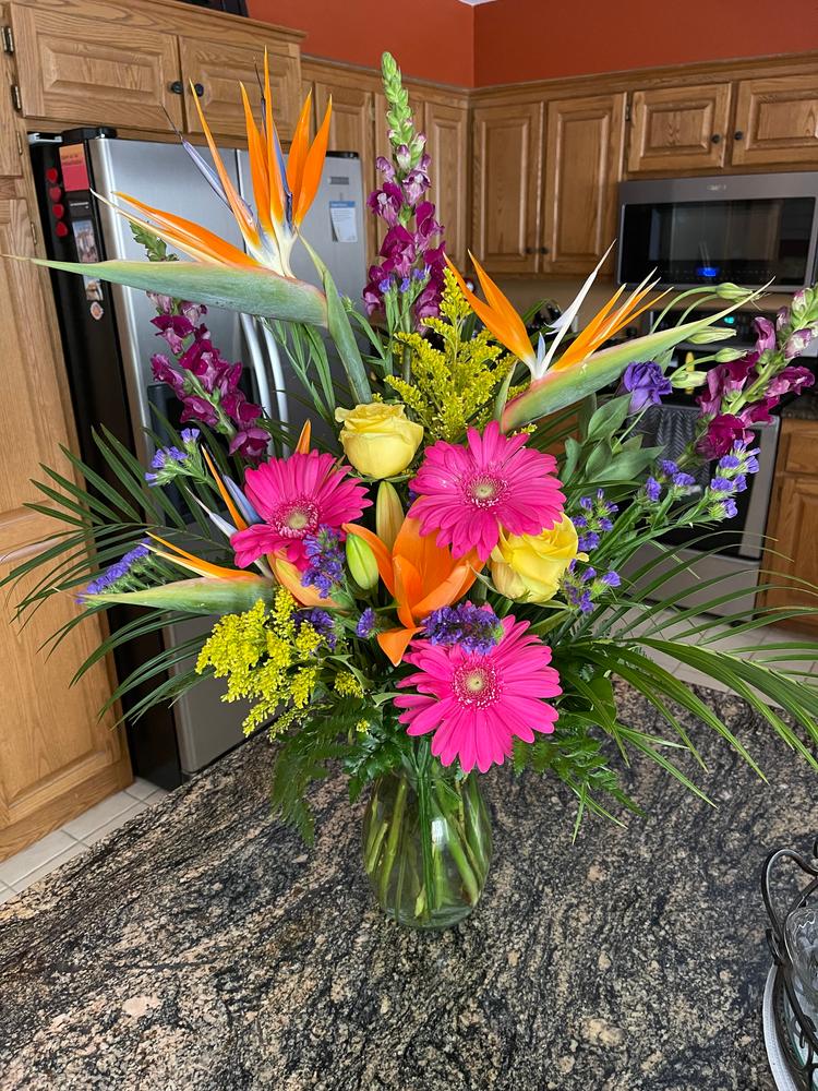 Into the Sun Flower Bouquet - Customer Photo From Kristina