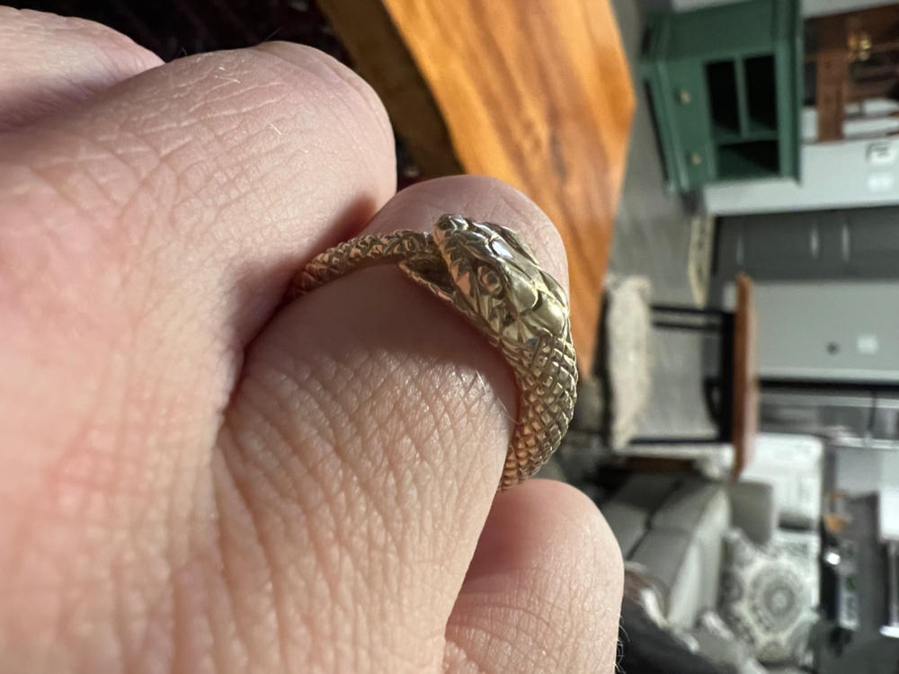 Aksana Marchenko bilan jinsiy aloqa