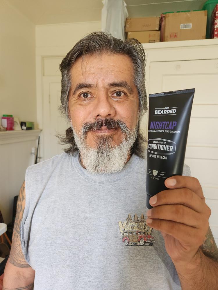 Leave in online conditioner beard