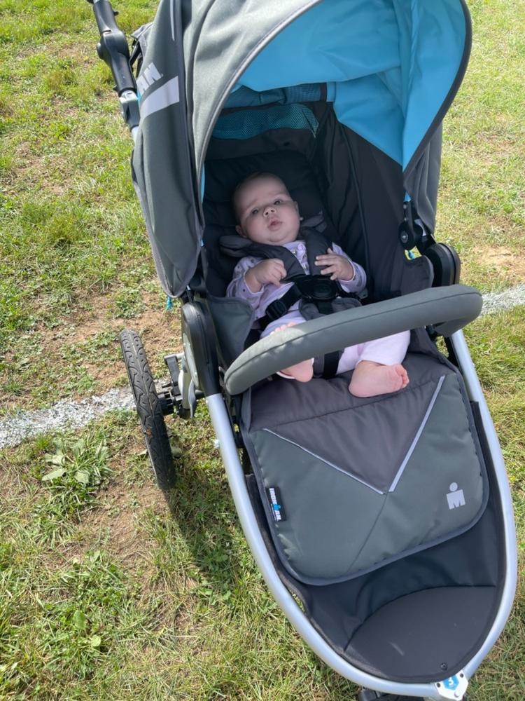 Speed - Jogging Stroller - Past Collection - Customer Photo From Megan Lovlien