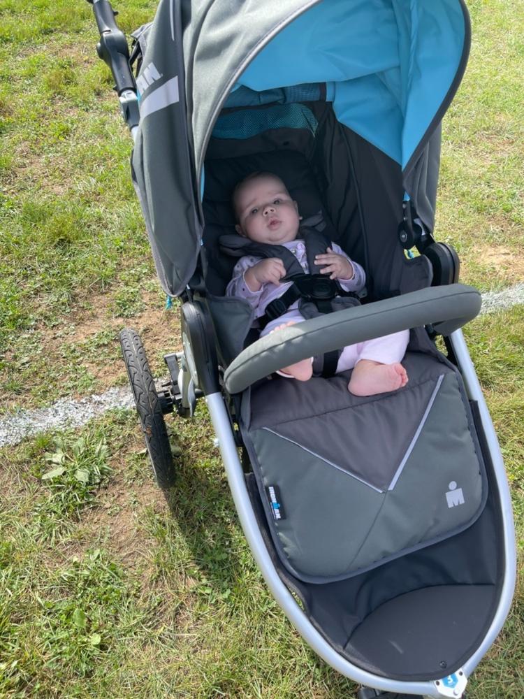 Speed - Jogging Stroller - Past Collection - Customer Photo From Megan Lovlien