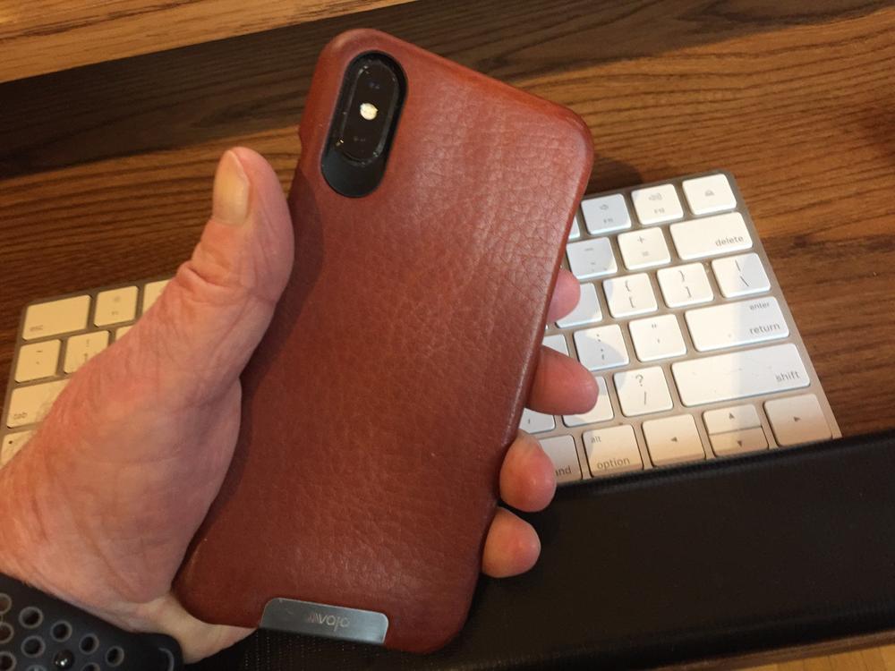 Grip iPhone X / iPhone Xs Leather Case - Customer Photo From Bob B.