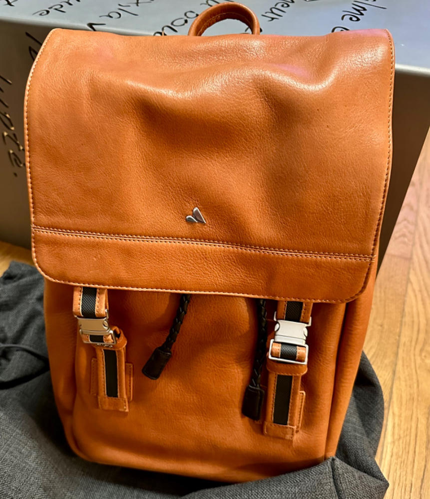 Explorer Leather Backpack - Customer Photo From Julien BERNARDIN