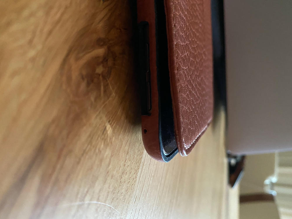 Libretto iPad Mini (2019) Leather Case - Customer Photo From Klaus Wirring