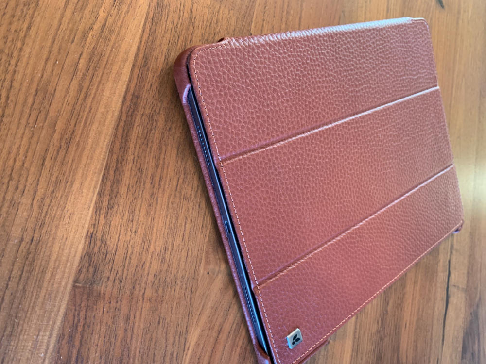 Libretto iPad Pro 12.9” Leather Case (2022) - Customer Photo From Henk Wymenga