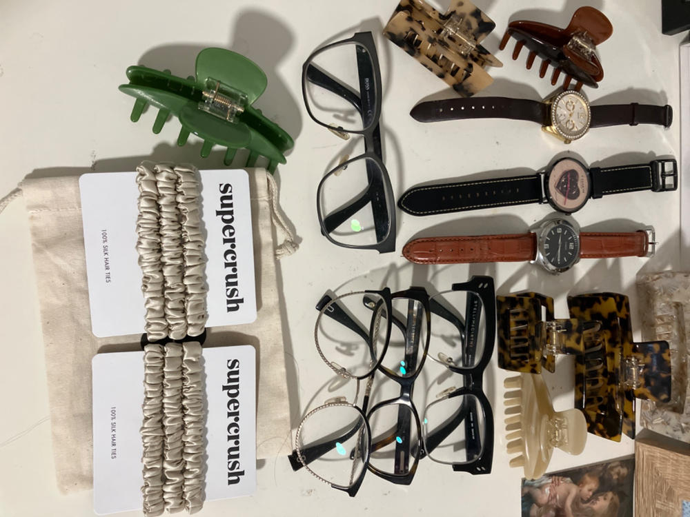 Silk Hair Ties | Champagne - Customer Photo From Alexis Wilkinson