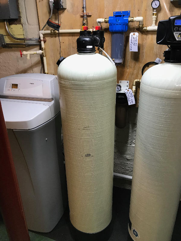 Non-Backwashing Clack 2.5 Cubic Foot (13x54) Acid Neutralizer - Customer Photo From Dale H.