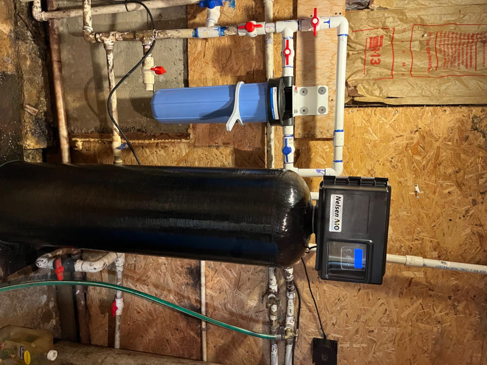 Fleck 2.5 Cubic Foot 2510AIO Advanced Iron Filter (Katalox-Light™) (AIO™ Air Injection) - Customer Photo From Dustin Hoffman