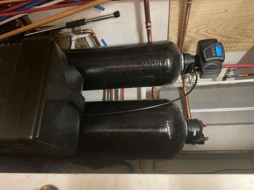 Clack 2.5 Carbon Filter & Fleck Water Softener (city water system) - Customer Photo From Kevin Tulipana