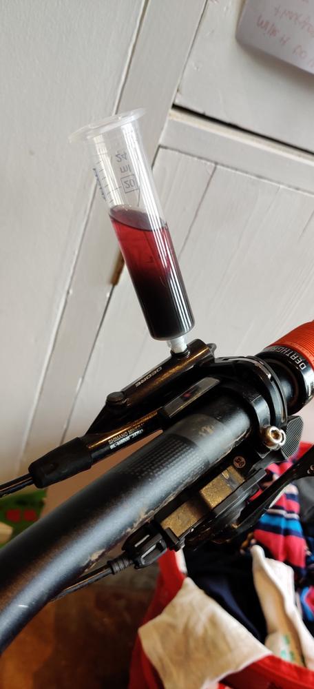 Bleed Kit for Shimano Brakes & Mineral Oil - Customer Photo From Oliver Blackmore