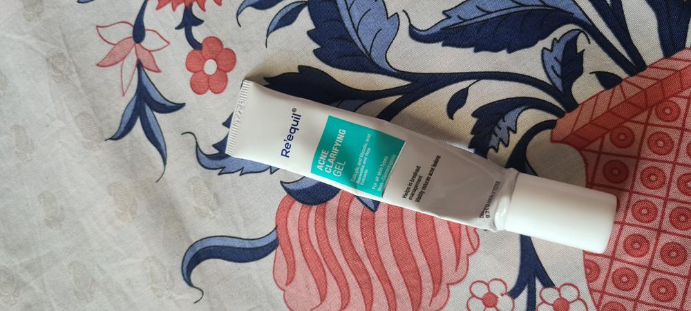 Acne Clarifying Gel with AHA & BHA - Customer Photo From Vinay