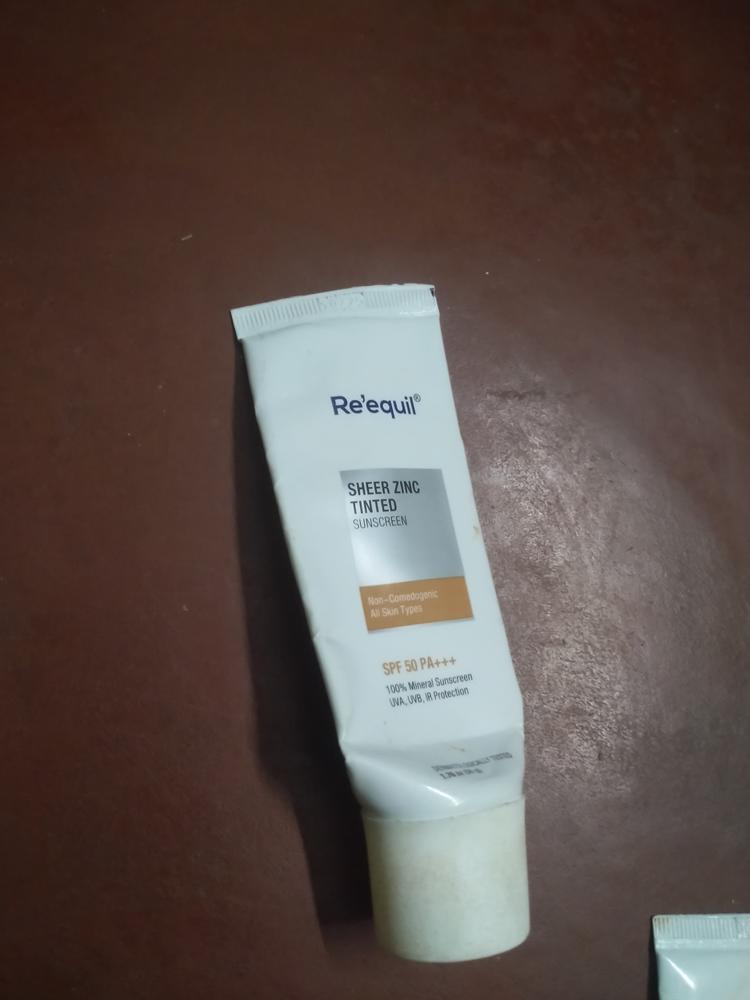 Sheer Zinc Tinted Sunscreen - Customer Photo From R R.