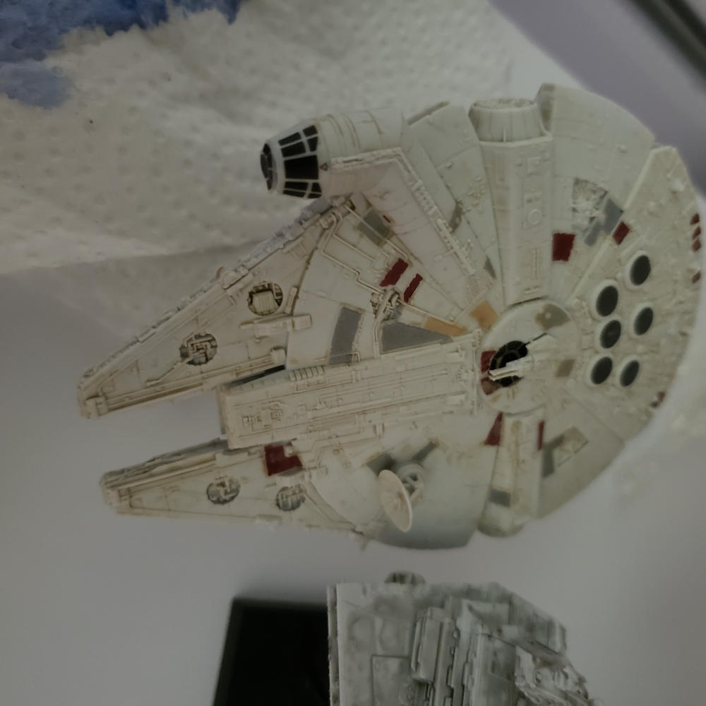 Millennium Falcon mini-kit 006 1:350 scale - from Bandai