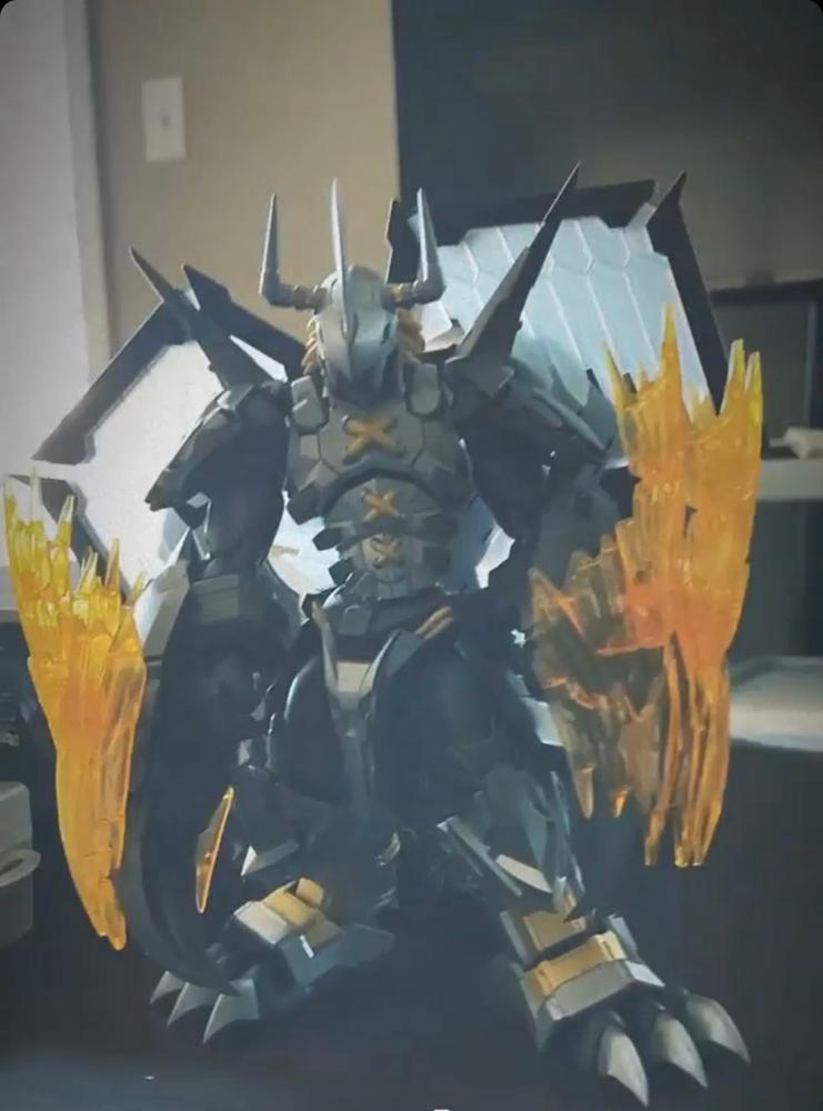 Figure-rise Standard Metal Garurumon (AMPLIFIED) - Customer Photo From haoran