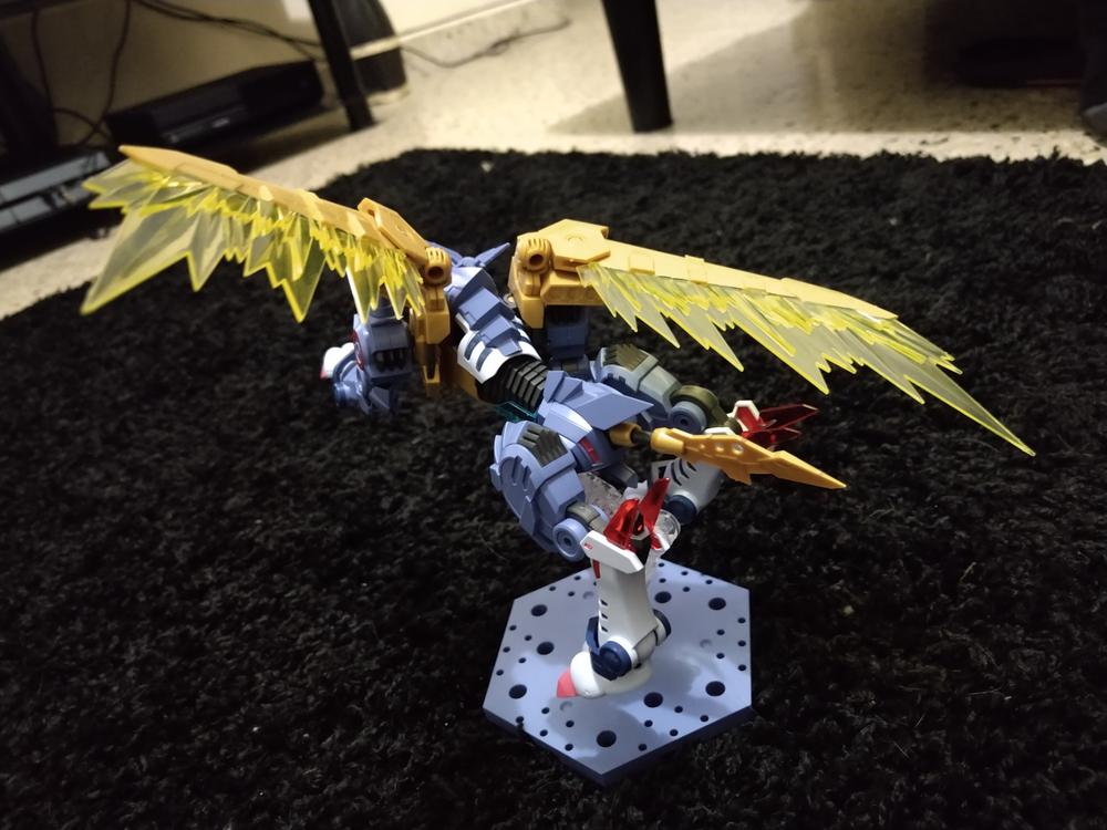 Figure-rise Standard Metal Garurumon (AMPLIFIED) - Customer Photo From Juan Manuel