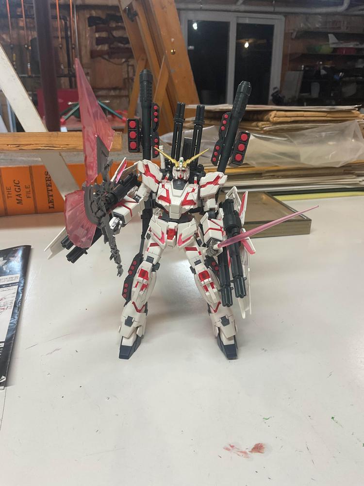 HGUC 1/144 #199 Full Armor Unicorn Gundam (Destroy Mode