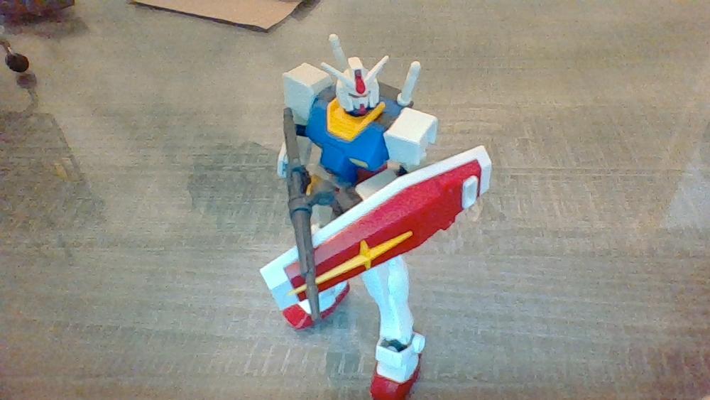 2547940: Bandai Gundam Entry Grade EG 1/144 RX-78-2 Gundam Model