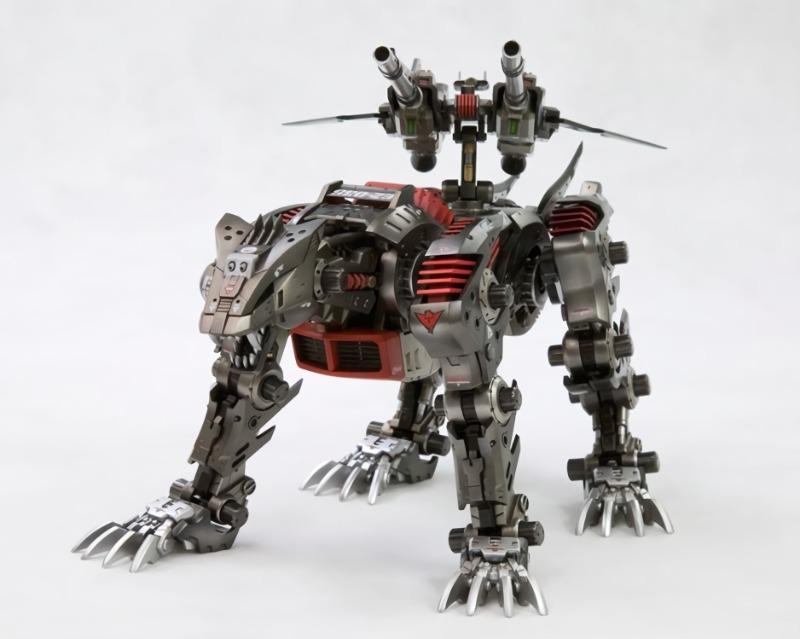 Zoids Highend Master Model 1/72 EZ-035 Lightning Saix (Marking Plus Ver.) - Customer Photo From Erickson Aguiluz