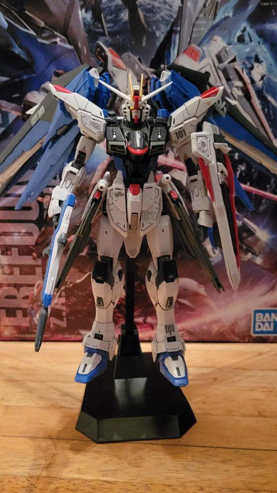 Dot Workshop 1/100 Alloy Frame Upgrade Kit for ZGMF-X10A Freedom