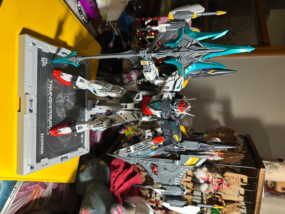 Infinity Nova THB-02A Thunderbolt 2.0 1/100 Scale Model Kit – USA