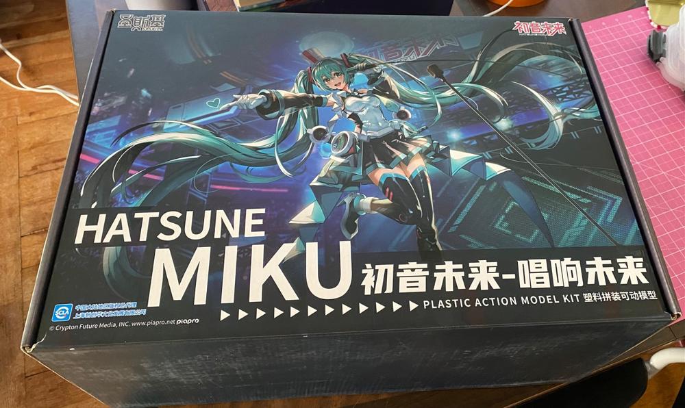 Vocaloid Hatsune Miku (Sing the Future Ver.) Mecha Girl Model Kit - Customer Photo From Kit Cooper