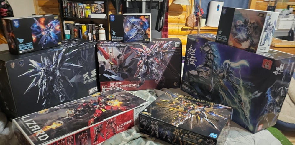 Legend of Star General MNP-XH05 Zhao Yun & White Dragon Horse Model Kit - Customer Photo From Ken Corcoran