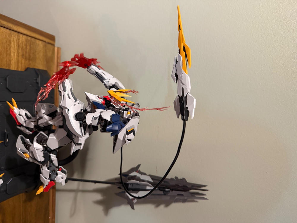 Wolf Technology 1/100 Wolf Model Metal Frame Model Kit – USA