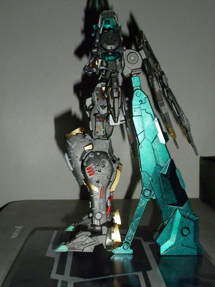 Emperor Series YR-04 Particle Awakening Armament F.P.A.A. Fire Lord 1/100 Scale Model Kit - Customer Photo From Timothy Snow