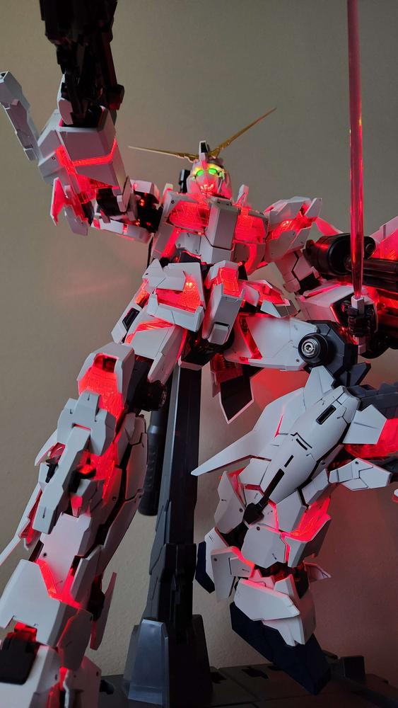 PG 1/60 RX-0 ユニコーンガンダム｜バンダイ ホビーサイト