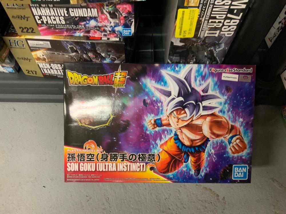 Figure-Rise Standard: Son Goku Ultra Instinct - Dragon Ball Super -  ArteFicción